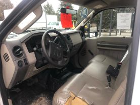 2008 FORD F550 SUPER DUTY REGULAR CAB & CHASSIS CAB CHASSIS V10, 6.8 LITER 141" W.B.  2D