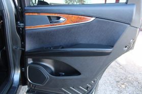 2017 Lincoln Mkx - Image 22