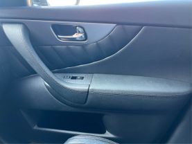 2015 INFINITI QX70