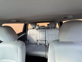 2014 TOYOTA HIGHLANDER SUV V6, 3.5 LITER LE PLUS SPORT UTILITY 4D