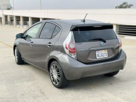 2012 TOYOTA PRIUS C HATCHBACK 4-CYL, HYBRID, 1.5 LITER ONE HATCHBACK 4D