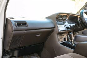 1999 TOYOTA HIACE VAN 1KZ-TE LIVING SALOON EX