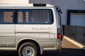 1999 TOYOTA HIACE VAN 1KZ-TE LIVING SALOON EX