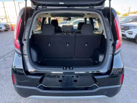 2023 KIA SOUL WAGON 4-CYL, 2.0 LITER LX WAGON 4D