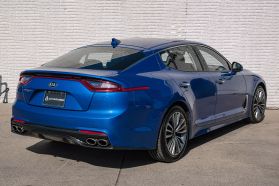 2019 KIA STINGER SEDAN 4-CYL, TURBO, 2.0 LITER PREMIUM SEDAN 4D