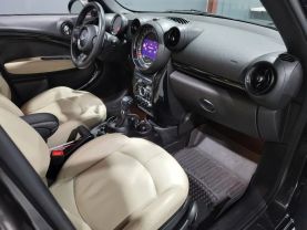 2016 Mini Countryman - - Image 24
