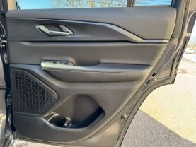 2024 JEEP GRAND CHEROKEE SUV V6, VVT, 3.6 LITER LAREDO X SPORT UTILITY 4D