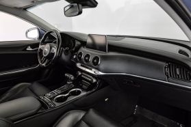 2019 KIA STINGER SEDAN 4-CYL, TURBO, 2.0 LITER PREMIUM SEDAN 4D