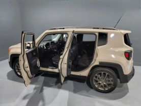 2016 Jeep Renegade - - Image 9