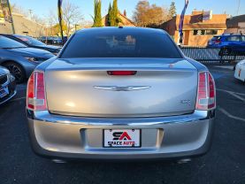 2013 CHRYSLER 300 SEDAN V6, 3.6 LITER 300C SEDAN 4D