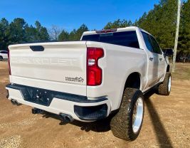 2019 CHEVROLET SILVERADO 1500 CREW CAB PICKUP V8, ECOTEC3, DFM, 6.2 LITER HIGH COUNTRY PICKUP 4D 5 3/4 FT