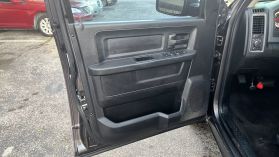 2014 Ram 1500 Crew Cab - Image 9