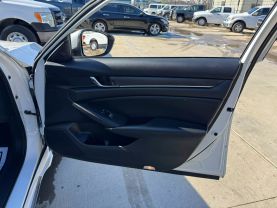 2020 HONDA ACCORD SEDAN 4-CYL, VTEC, TURBO, 2.0 LITER TOURING SEDAN 4D at Motors On Wheels - used car dealership in Houston, Texas.