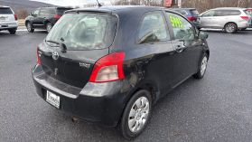 2008 Toyota Yaris Hatchback 2d - Image 4
