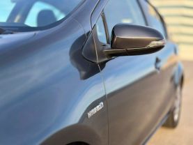 2012 TOYOTA PRIUS C HATCHBACK 4-CYL, HYBRID, 1.5 LITER FOUR HATCHBACK 4D