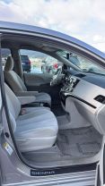 2012 Toyota Sienna Le Minivan 4d - Image 18
