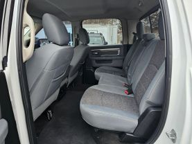 2017 RAM 1500 CREW CAB PICKUP V6, FLEX FUEL, 3.6 LITER SLT PICKUP 4D 5 1/2 FT