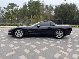 1998 CHEVROLET CORVETTE CONVERTIBLE V8, 5.7 LITER CONVERTIBLE 2D