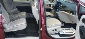 2020 CHRYSLER PACIFICA VAN V6, 3.6 LITER LIMITED MINIVAN 4D