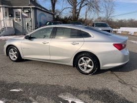 2017 CHEVROLET MALIBU
