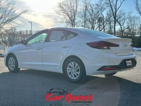2019 Hyundai Elantra - Image 5