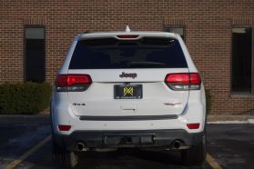 2017 JEEP GRAND CHEROKEE SUV V8, VVT, 5.7 LITER TRAILHAWK SPORT UTILITY 4D