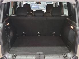 2016 Jeep Renegade - - Image 17