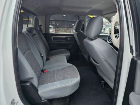2017 RAM 1500 CREW CAB PICKUP V6, FLEX FUEL, 3.6 LITER SLT PICKUP 4D 5 1/2 FT