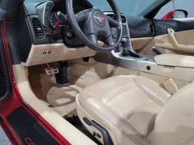 2005 Chevrolet Corvette - - Image 12