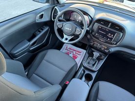 2023 KIA SOUL WAGON 4-CYL, 2.0 LITER LX WAGON 4D