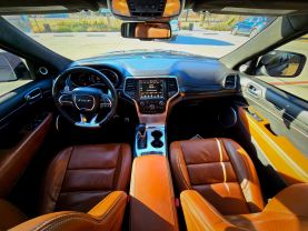 2016 JEEP GRAND CHEROKEE SUV V8, HEMI, 6.4 LITER SRT SPORT UTILITY 4D