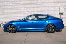 2019 KIA STINGER SEDAN 4-CYL, TURBO, 2.0 LITER PREMIUM SEDAN 4D