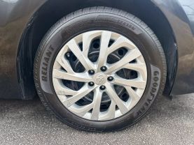2019 Toyota Corolla - Image 20