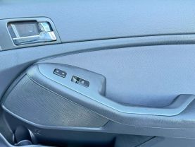 2012 Kia Optima Hybrid Sedan 4d - Image 30