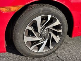 2018 Honda Civic - Image 18