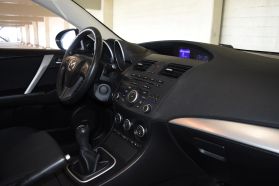 2012 MAZDA MAZDA3 HATCHBACK 4-CYL, 2.5 LITER S TOURING HATCHBACK 4D
