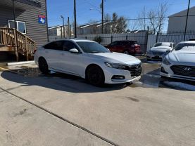 2020 HONDA ACCORD SEDAN 4-CYL, VTEC, TURBO, 2.0 LITER TOURING SEDAN 4D at Motors On Wheels - used car dealership in Houston, Texas.