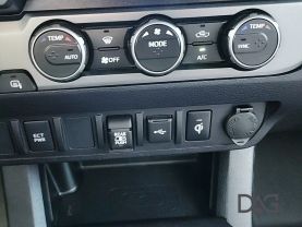 2022 TOYOTA TACOMA DOUBLE CAB PICKUP