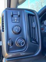 2015 CHEVROLET SILVERADO 2500 HD CREW CAB PICKUP V8, TURBO DIESEL, 6.6 LITER LT PICKUP 4D 6 1/2 FT