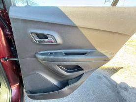 2017 Chevrolet Trax Ls Sport Utility 4d - Image 24