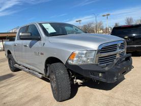 2016 RAM 1500 CREW CAB PICKUP V8, HEMI, 5.7 LITER SLT PICKUP 4D 5 1/2 FT