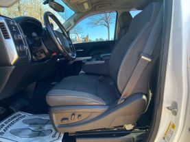 2015 CHEVROLET SILVERADO 2500 HD CREW CAB PICKUP V8, TURBO DIESEL, 6.6 LITER LT PICKUP 4D 6 1/2 FT