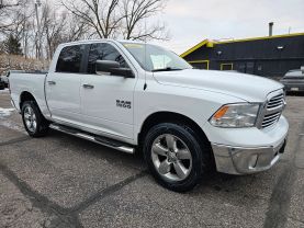 2017 RAM 1500 CREW CAB PICKUP V6, FLEX FUEL, 3.6 LITER SLT PICKUP 4D 5 1/2 FT