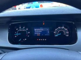 2015 FORD TAURUS