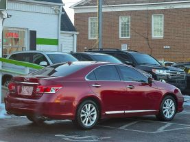2010 LEXUS ES SEDAN V6, 3.5 LITER ES 350 SEDAN 4D
