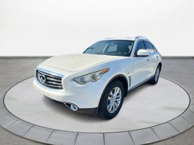 2015 INFINITI QX70