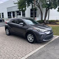 2020 TOYOTA C-HR SUV 4-CYL, 2.0 LITER LE SPORT UTILITY 4D