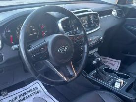 2017 KIA SORENTO SUV V6, GDI, 3.3 LITER EX SPORT UTILITY 4D