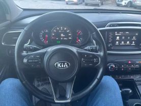 2017 KIA SORENTO SUV V6, GDI, 3.3 LITER EX SPORT UTILITY 4D