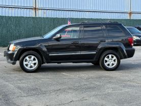 2010 JEEP GRAND CHEROKEE SUV V6, 3.7 LITER LAREDO SPORT UTILITY 4D